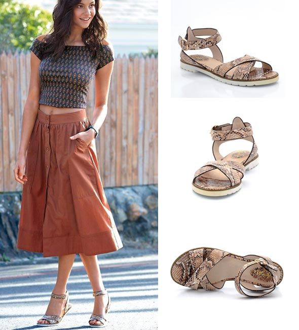Sandalias-estilo-piel-de-serpiente-con-correa-en-el-tobillo