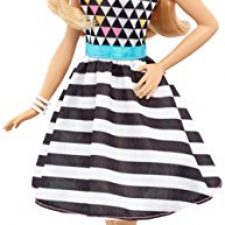 barbie fashionista mueca con vestido de rayas dvx